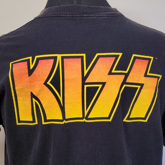True Vintage 90s Kiss XL Hottest Band in the World Limited Edition T-Shirt READ - Picture 7 of 13